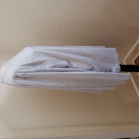 Tommy Bahama Men's Gray Long Sleeve, Cotton, Crew Neck T-Shirt, Size Extra Large - Picture 5 of 11